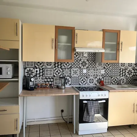 Appartement Nimes Apartamento